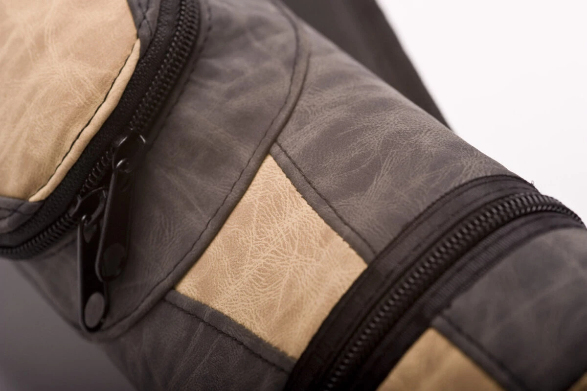 CUEL Billard-Köcher Suede Brown (2020) 2/2 Für Pool-Billard-Queues, Aus Kunst-Wildleder, Mit Schultergurt, Tragegriff Und Zwei Seitentaschen Für Billardzubehör – Bild 3