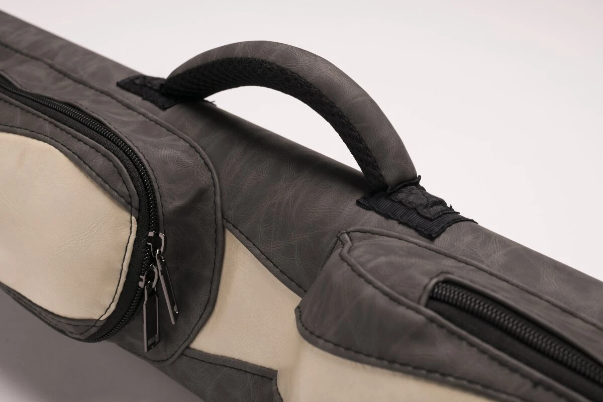 CUEL Billard-Köcher Suede Grey 2/4 Für Pool-Billard-Queues, Aus Kunst-Wildleder, Mit Schultergurt, Tragegriff Und Zwei Seitentaschen Für Billardzubehör – Bild 3