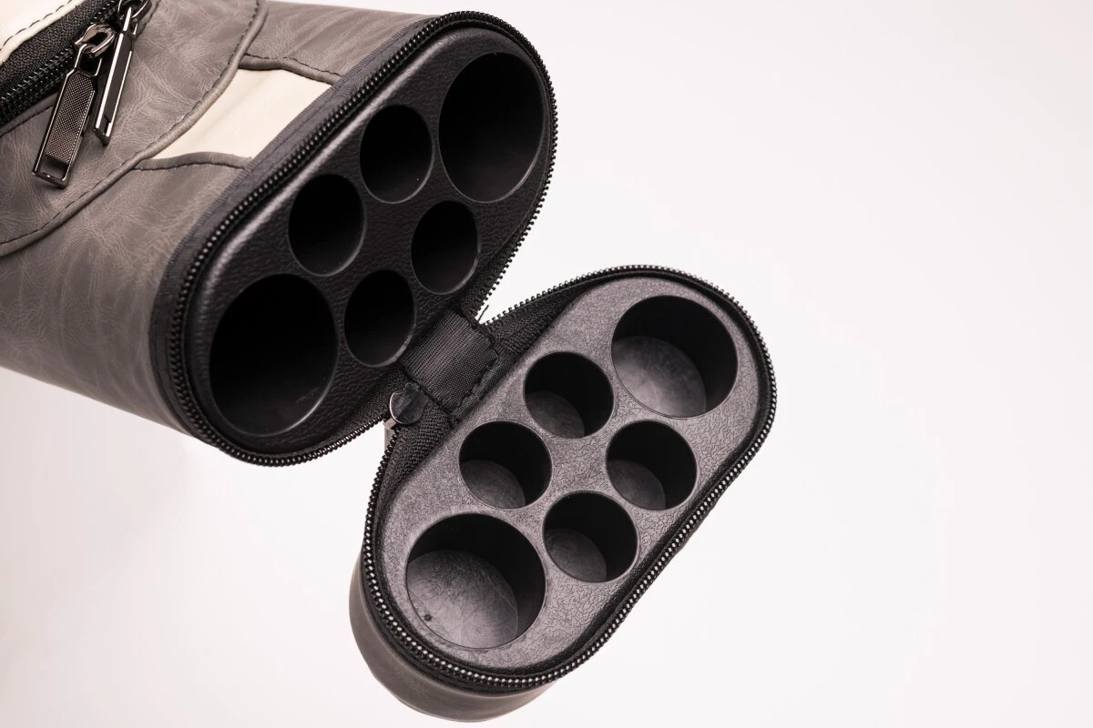 CUEL Billard-Köcher Suede Grey 2/4 Für Pool-Billard-Queues, Aus Kunst-Wildleder, Mit Schultergurt, Tragegriff Und Zwei Seitentaschen Für Billardzubehör – Bild 4